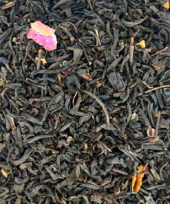 фото - Черный чай с лепестками китайской чайной розы