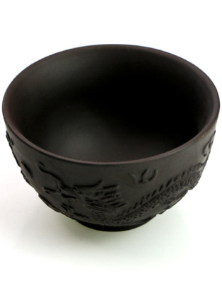 фото - Пиала для чая “Два дракона” черная исинская глина 80 мл