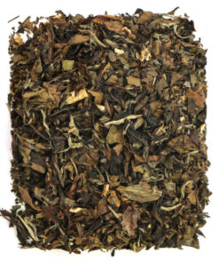 фото - Белый чай Шоу Мэй (Брови старца) с кусочками мандарина