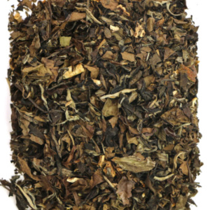 фото - Белый чай Шоу Мэй (Брови старца) с кусочками мандарина