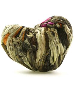 фото - связанній чай сердце. 1шт. основа белій чай