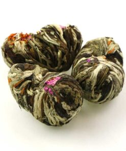 фото - связанній чай сердце. 1шт. основа белій чай