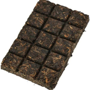фото - Чай пуер, купаж Шу пуер ГАБА та Шу пуер Lova, 2023 року, плитка 200 г