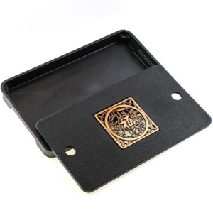 фото - ЧАБАНЬ ПРЯМОКУТНИЙ ЩАСТЯ  32.5х18.5х3.3 Керамика, пластик, метал