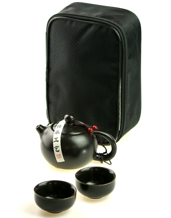 фото - Чайний сервіз дорожній, чайник Сі Ши 180 мл та 2 піали 50 мл, кераміка в нефритовій глазурі фото - Чайний сервіз дорожній, чайник Сі Ши 180 мл та 2 піали 50 мл, кераміка в нефритовій глазурі