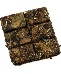 фото - белій чай плитка 30 в жесткоробке