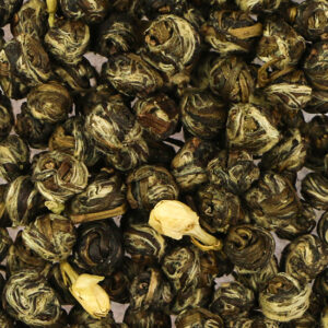 фото - Зеленый чай жемчужина дракона с цветками жасмина