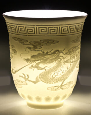 фото - Піала для чаю Дракон і Фенікс, традиційна китайська порцеляна Дехуа, 100 мл