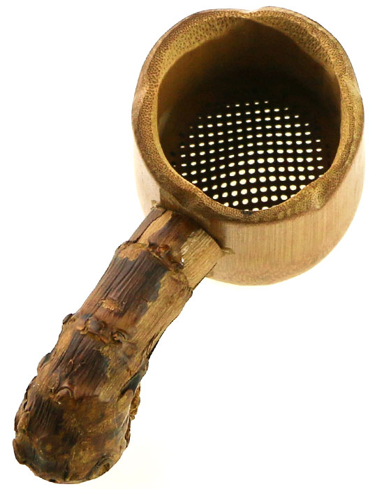 фото - Ситечко Ча Лоу для чайної церемонії “Бамбуковий корінь” фото - Ситечко Ча Лоу для чайної церемонії “Бамбуковий корінь”