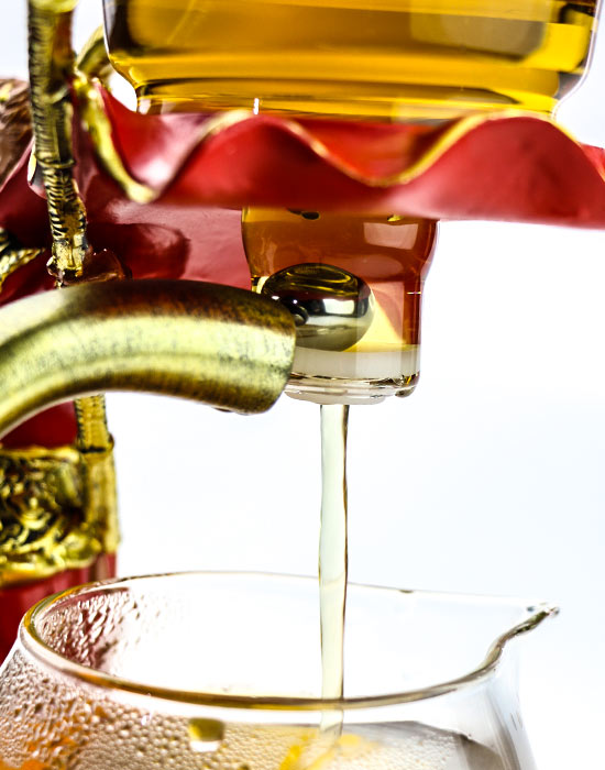 фото - Чайный сервиз с магнитом заварник Магнитный поцелуй Сунь Укун фото - Чайный сервиз с магнитом заварник Магнитный поцелуй Сунь Укун